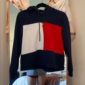 Cropped Tommy Hilfiger Sweatshirt